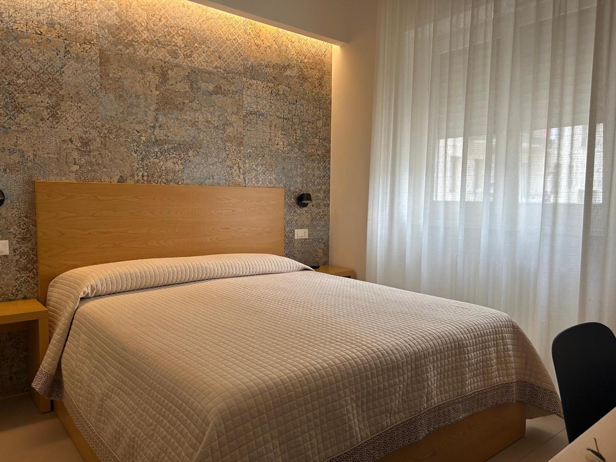 Bed and Breakfast Tuile 34 à Lecce Extérieur photo