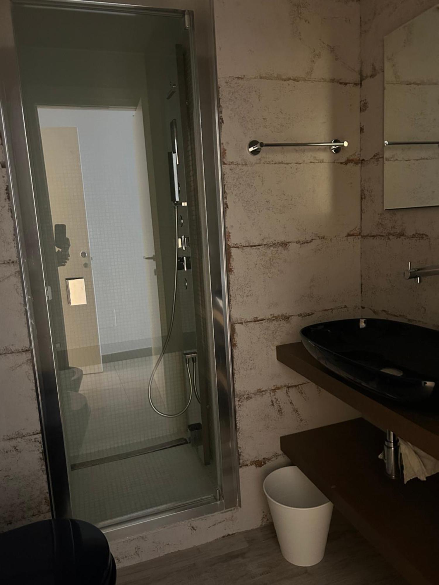 Bed and Breakfast Tuile 34 à Lecce Extérieur photo