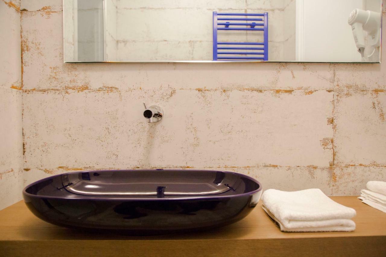 Bed and Breakfast Tuile 34 à Lecce Extérieur photo
