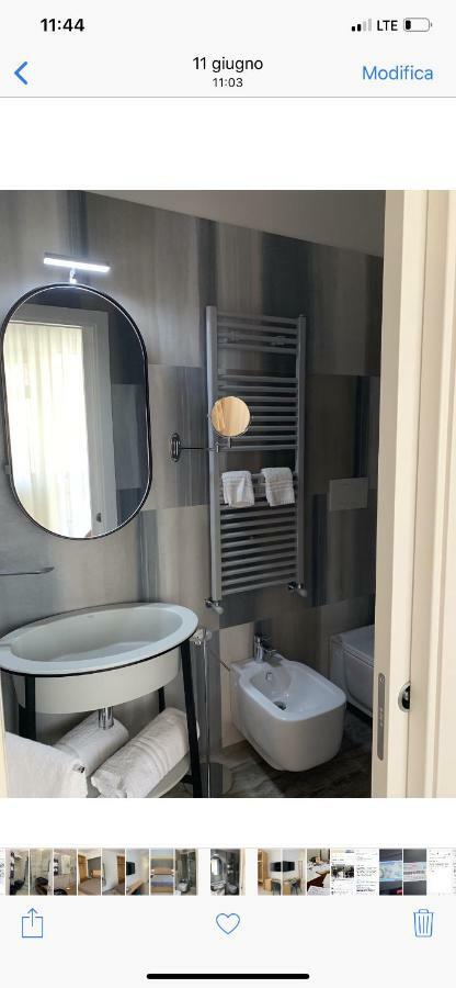 Bed and Breakfast Tuile 34 à Lecce Extérieur photo